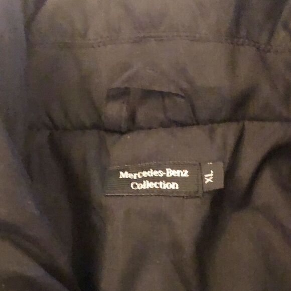 Mercedes Benz Collection Windbreaker  - Picture 3 of 3